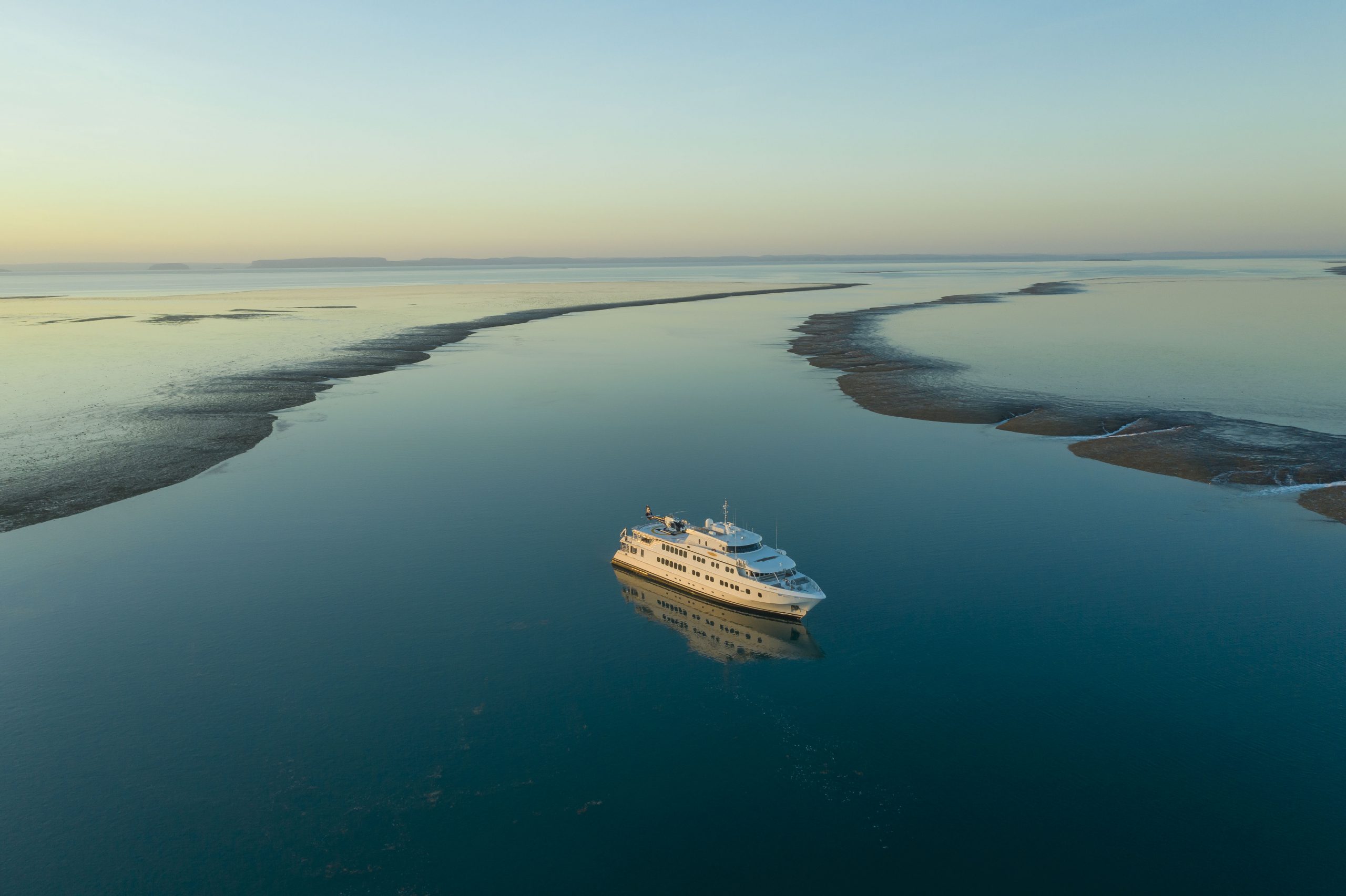 Horizon view True North Cruise at Kimberley