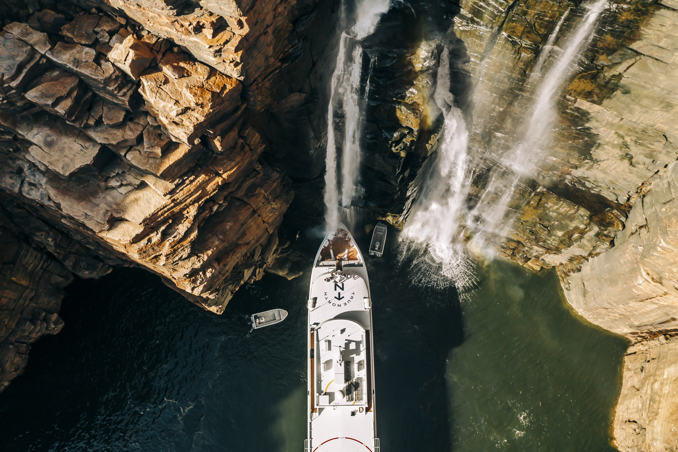 Agent Image Gallery 40 Aerial view of Kimberley Waterfalls