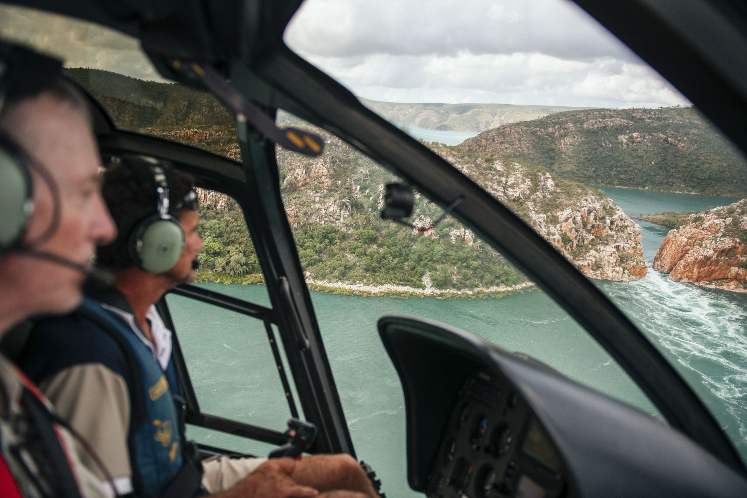 Agent Image Gallery 44 True North Hories Heli