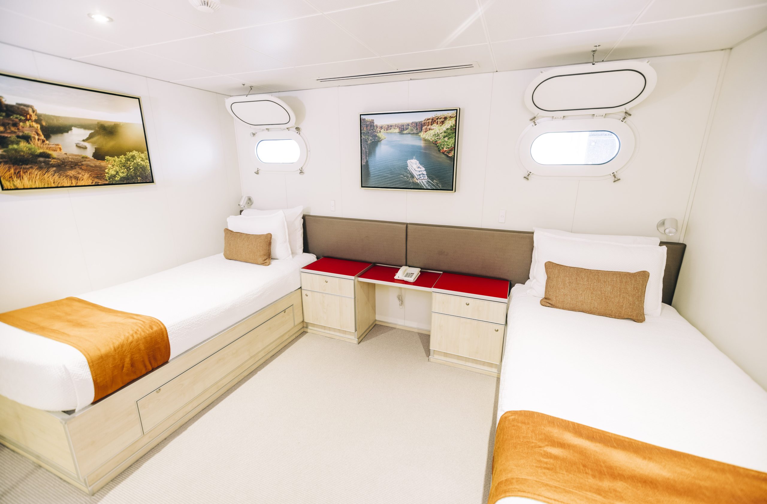 Agent Image Gallery 124 OCEAN CLASS scaled
